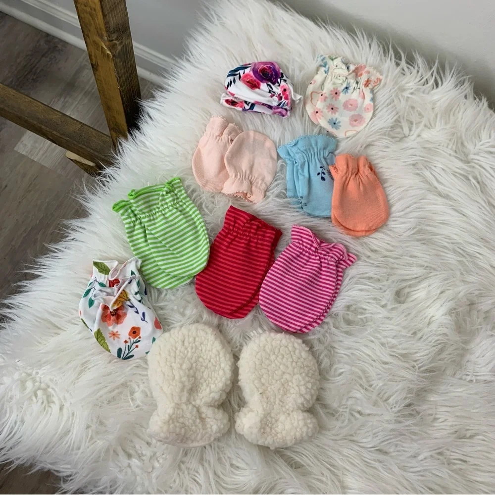 Bundle of Mittens 10 Pairs